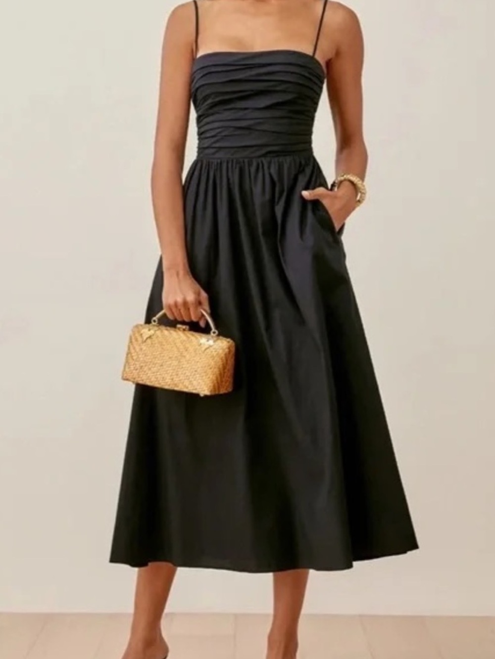 Reformation Lissa Gathered Bodice Strapless Dress in Black. Size 8